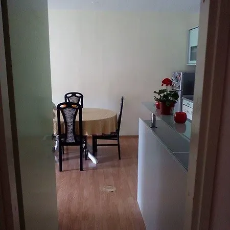 Mirjam سبليت